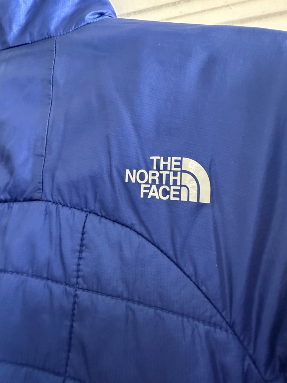 The North Face Women's Cobalt Blue Lightweight 100% Down-Fill Jacket - XS - Picture 13 of 14